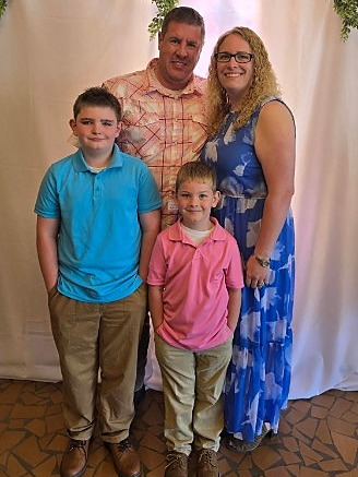 Hannah Casey and family